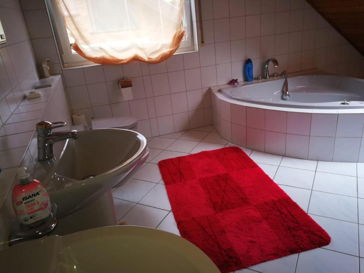 Wunderschoene Aussicht Garantiert Trechtingshausen Exteriör bild